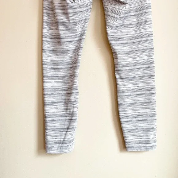 LULULEMON High Times Pant 25" Space Dye Camo Size 8 - Picture 6 of 8